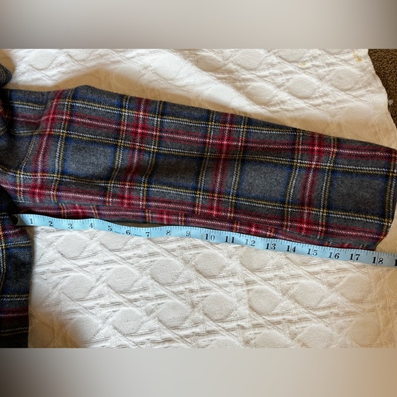 🦊Vintage Chadwick’s Boston Grey/Red Plaid Wool BlazerJacket Sz14P Holiday Ready - Picture 11 of 12